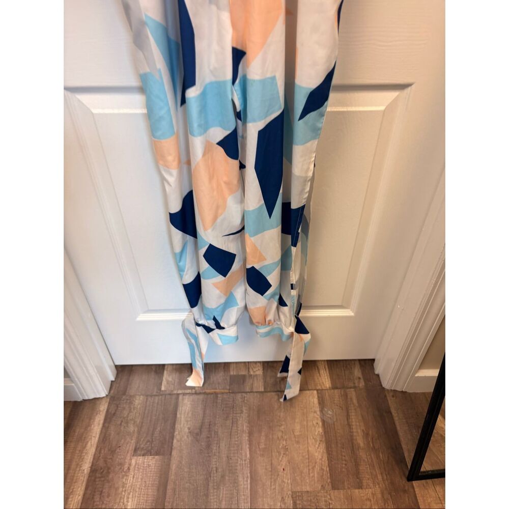Abstract Patterned Jumpsuit - Picture 3 of 4